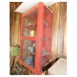 VIEW 2 CLOSEUP LANCE CABINET