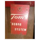 TOMS HONOR BOX