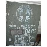 VIEW 2 CLOSEUP 20X28