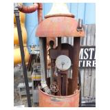 VIEW 4 CLOSEUP SINCLAIR PUMP