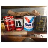 VIEW 2 CLOSEUP 1QT CANS