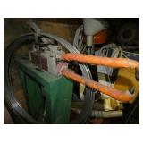 VIEW 2 CLOSEUP 12IN THROAT