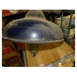 VIEW 2 CLOSEUP ENAMEL LIGHT