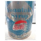 VIEW 2 CLOSEUP W/ CAP