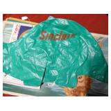 VIEW 3 OLD STOCK SINCLAIR DINO