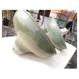 NUMEROUS STATION LIGHTS