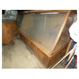 VIEW 2 CLOSEUP 75X48