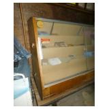 VIEW 3 FLOOR MODEL SHOWCASE