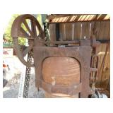 VIEW 3 CLOSEUP EMB. LETTERING