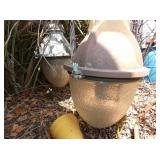 VIEW 3 CLOSEUP STATION LIGHTS