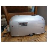 TOY CAMPER MOTOR CITY CLASSICS