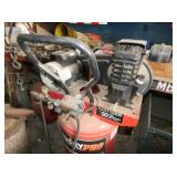 VIEW 3 HUSDY COMPRESSOR