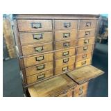 BELOW ADDITIONAL PICS/CAPTIONS FOR ITEM!