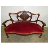 VICTORIAN PARLOR SEATEE