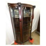 VIEW 2 CLOSEUP CURVED GLASS