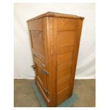 VIEW 3 W/ PANEL SIDES, OAK ICE BOX