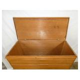 VIEW 4 CLEAN INSIDE MULE CHEST