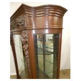 VIEW 12 CLOSEUP CURVED GLASS SIDES