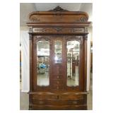 OUTSTANDING OAK KARGES WARDROBE