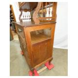 VIEW 9 CLOSEUP GLASS SIDES