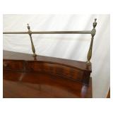 VIEW 9 CLOSEUP BRASS GALARY