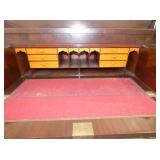 VIEW 5 CLOSEUP DESK PEGION HOLES