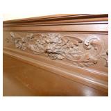 VIEW 6 NICE CLOSEUP DETAILED CARVINGS