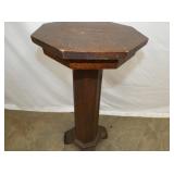 VIEW 3 TOP OAK PEDESTAL