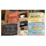 LIONEL TRAIN ITEMS W/ BOXES, ETC
