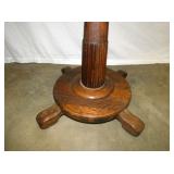 VIEW 2 CLOSEUP PEDESTAL BASE