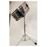 VIEW 4 PEARL DRUM W/ STAND