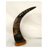 17IN CARVED HORN