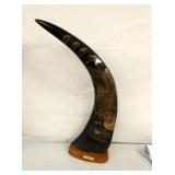 17IN CARVED HORN