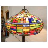 VIEW 4 CLOSEUP STAINED GLASS SHADE