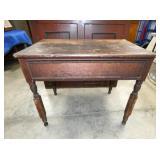 EARLY DROPLEAF TABLE