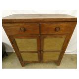 VIEW 2 CLOSEUP W/ DOUBLE DRAWERS