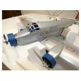 VIEW 4 10-AIR MARKLIN AIRPLANE