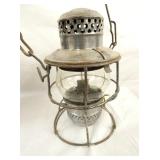 VIEW 3 SIDE 2 RR LANTERN