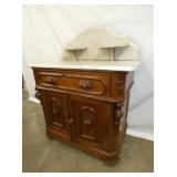 VIEW 2 CLOSEUP W/ MARBLE TOP