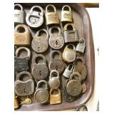 COLLECTION EARLY LOCKS