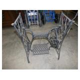 SINGER SEWING MACHINE BASE
