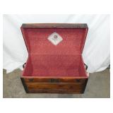 VIEW 2 CLOSEUP CLEAN INSIDE