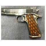 VIEW 6 CHECKER GRIPS