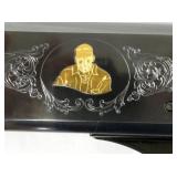 VIEW 11 GOLD ENGRAVED SAM WALTON