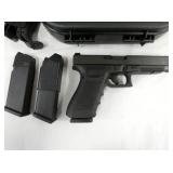 VIEW 3 45CAL. W/ EXTRA MAGS.