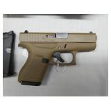 VIEW 2 CLOSEUP 6ROUNDS 2 MAGS