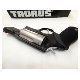 VIEW 3 TAURUS 46/45