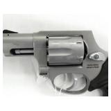 VIEW 3 CLOSEUP 6 ROUNDS