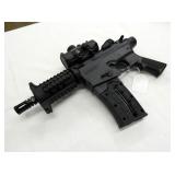 VIEW 8 MOSSBERG MOD. 715P 22LR