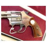 VIEW 3 ROSSI REVOLVER